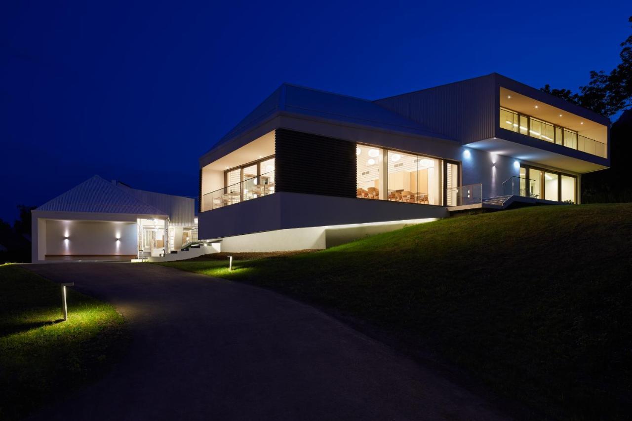 Farmhouse - Hohe Wand Hotell Stollhof Exteriör bild